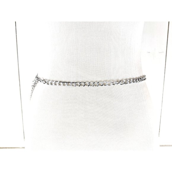 Silver layered metal chain link hip belt - Picture 3 of 3